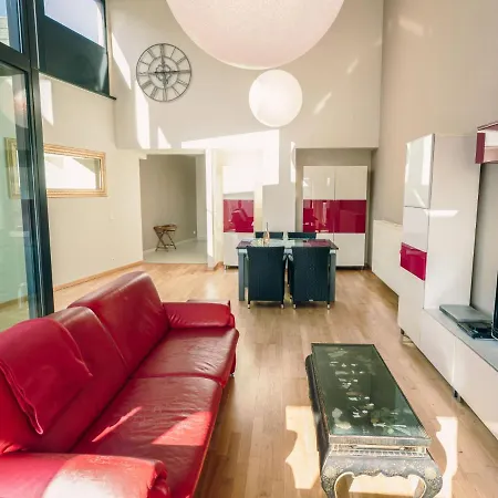 شقة Rooftop Breeze By Interhome *